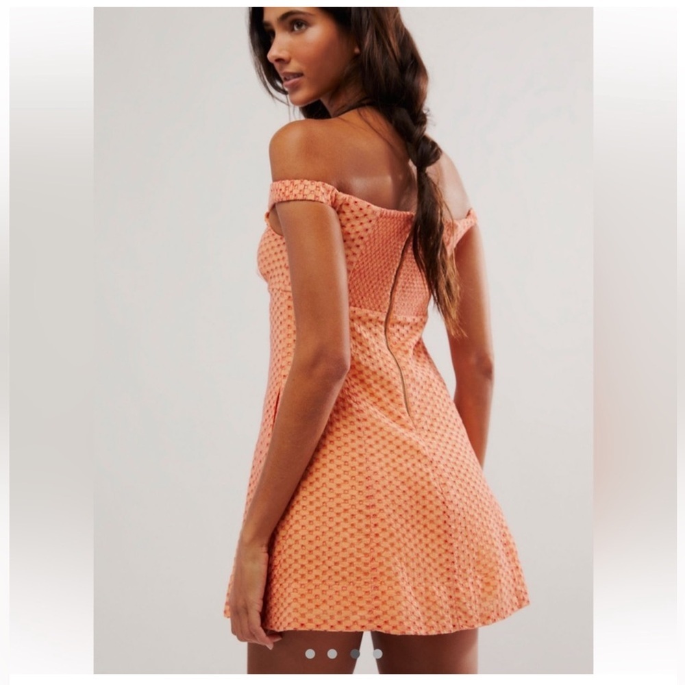 Free People Berry Kiss Mini Dress NWT Small Orange Floral Off Shoulder Boho - Picture 15 of 16
